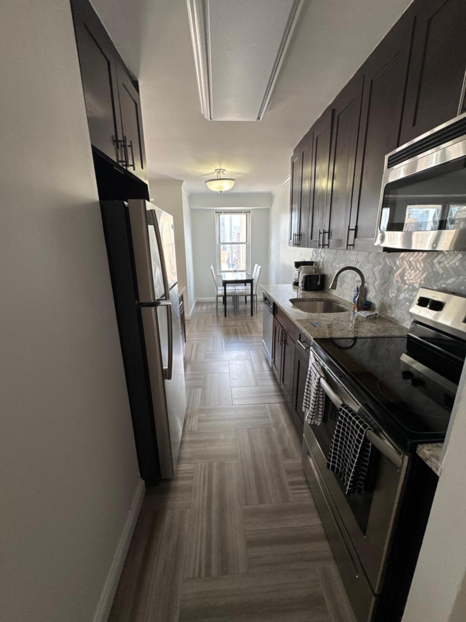 Midtown High Floor Fantastic Panoramic View Corner 2 Bedroom Apartment